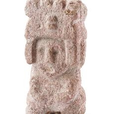 Stone figure, Aztec goddess of sustenance, Mexico, 19th century, Ziegenbein Coll., inventory number III/0302, photo: Axel Killian