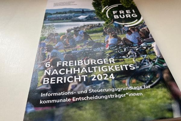 Cover Nachhaltigkeitsbericht