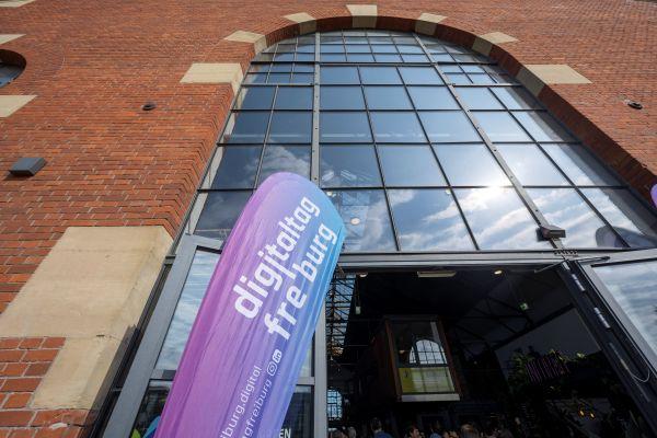 Banner mit Aufschrift "Digitaltag Freiburg"