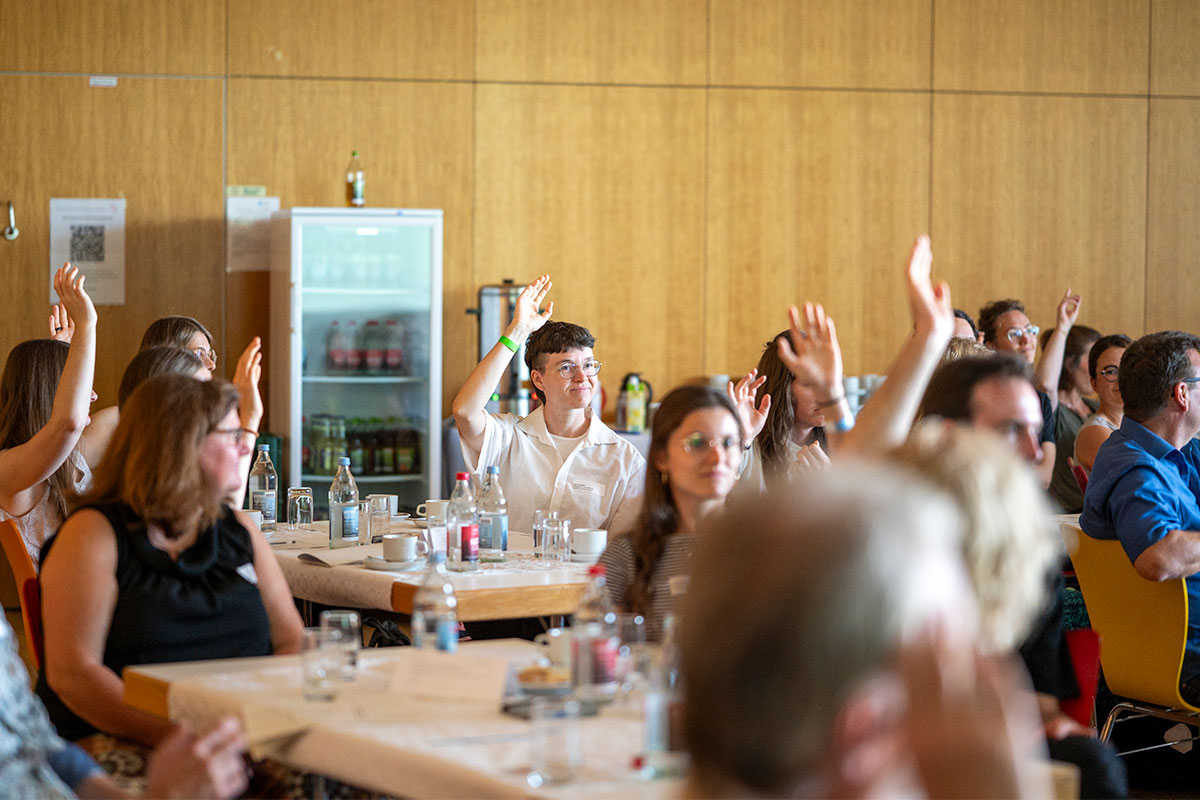 Die Beteiligungsmöglichkeiten für Bürger*innen in Freiburg sind vielfältig, ein Übersicht einiger Angebote finden Sie hier: