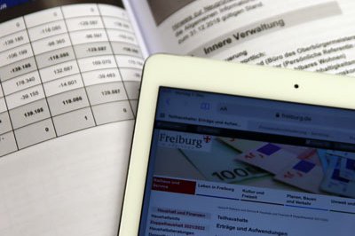 Aufgeschlagene Druckversion des Entwurfs des Doppelhaushalts Aufgeschlagene Druckversion des Entwurfs des Doppelhaushalts