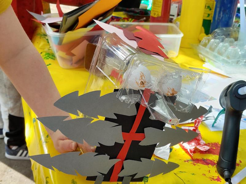 Gebastelte Kunstwerke.