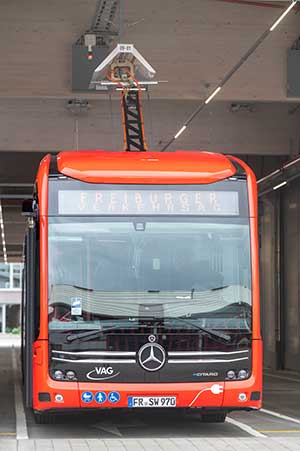 VAG-Bus mit Ladeantenne