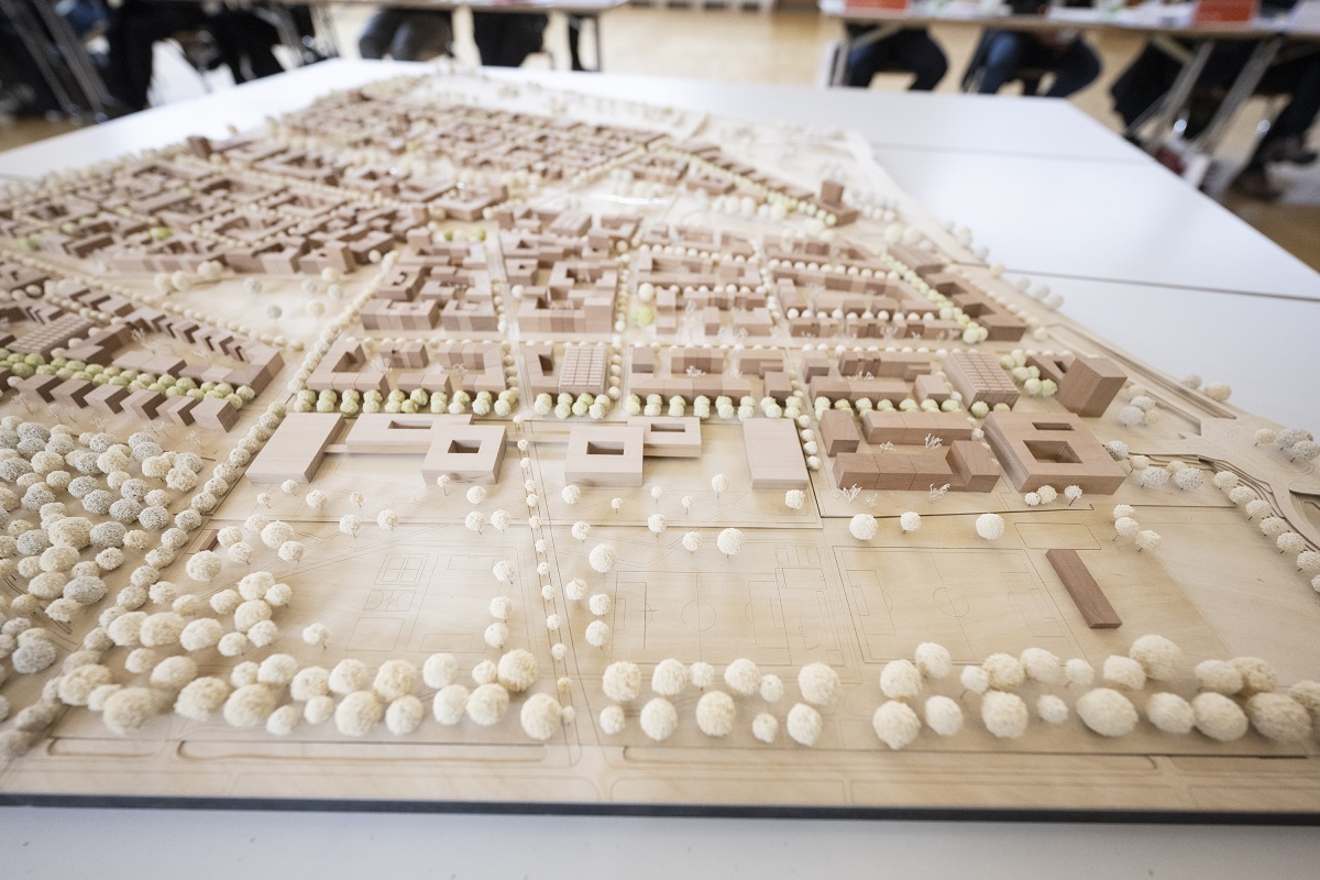 Holzmodell eines Stadtteils