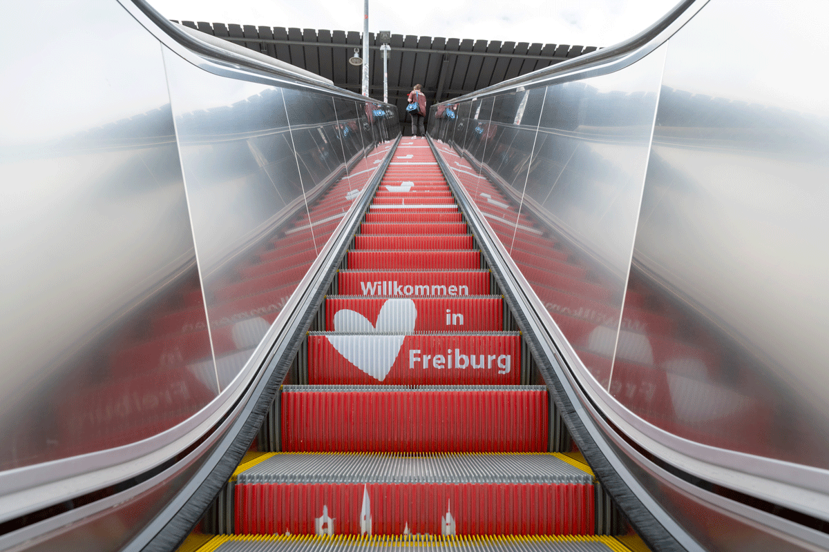 Rolltreppe nach oben