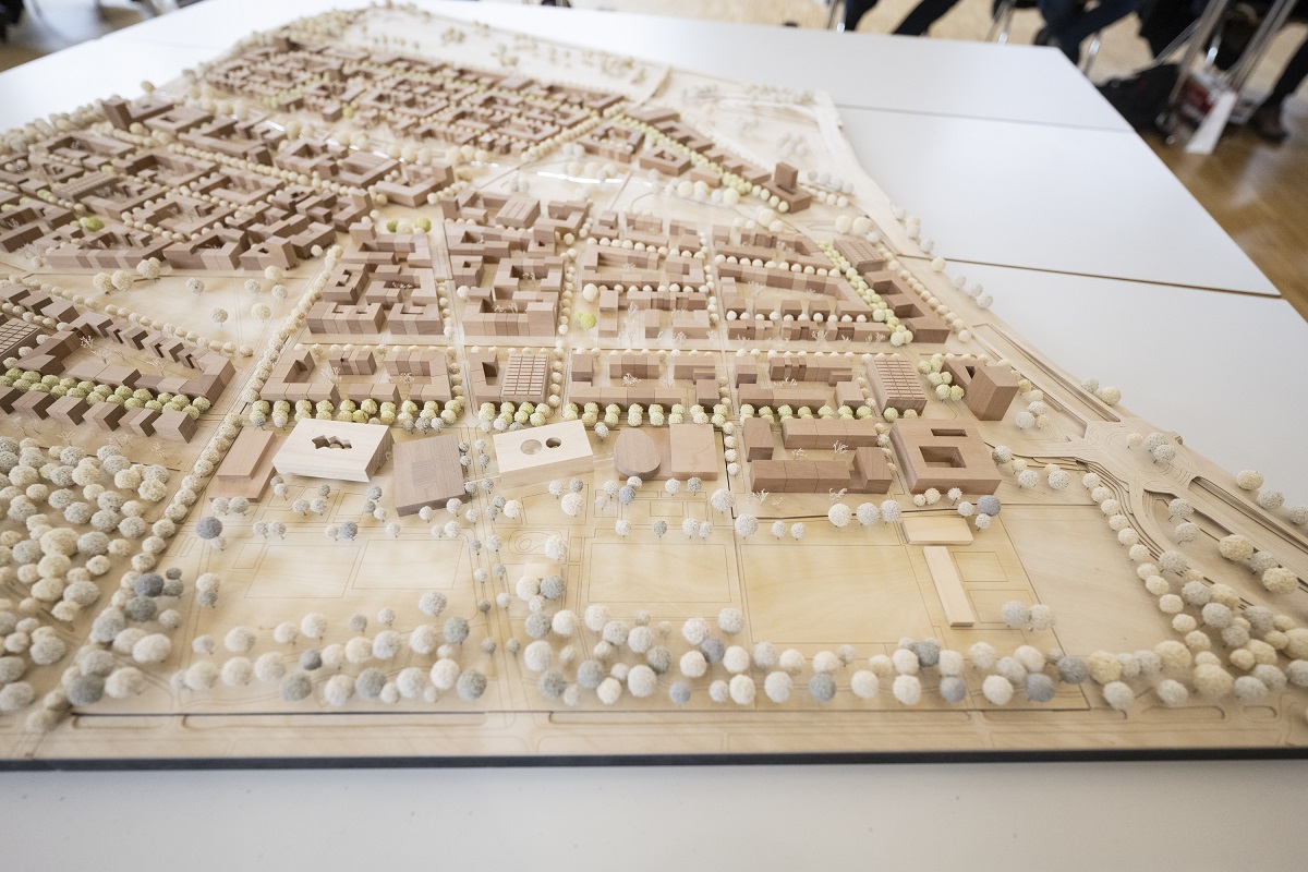 Holzmodell eines Stadtteils