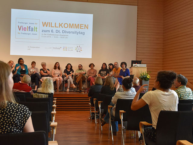 Abschließenden Podiumsdiskussion zum 6. Deutschen Diversity-Tag (Foto: Jana Ludin, The African Network of Germany - TANG e.V.)