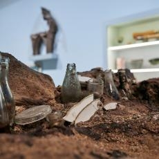 Blick in die Ausstellung „freiburg.archäologie – 900 Jahre Leben in der Stadt“, Foto: Axel Killian